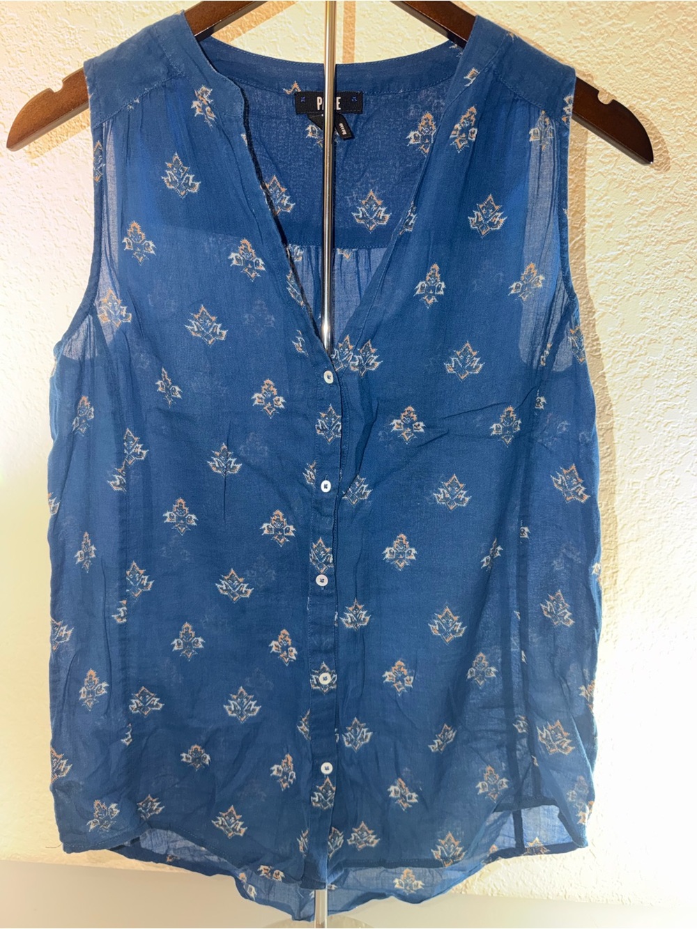 PAIGE Blue Printed Sleeveless Button-Front Camisole